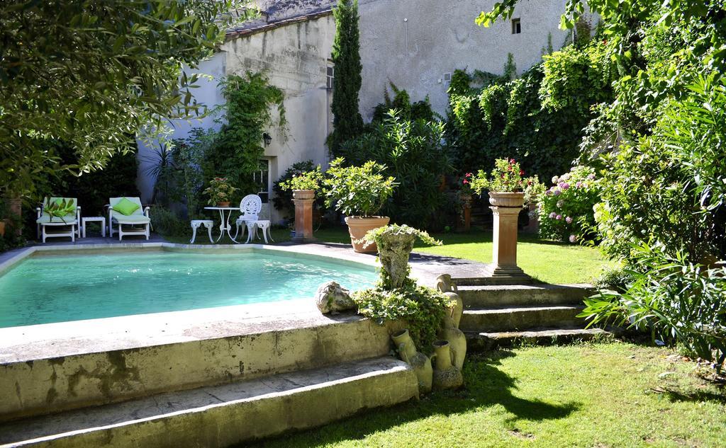 Les Saisons Bed & Breakfast Villeneuve-lès-Avignon Exterior photo
